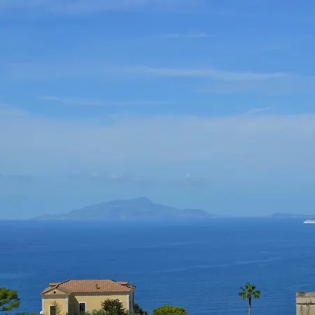 Casa Il Lentisco. Massa Lubrense
